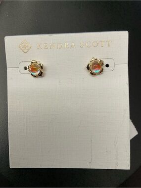 Kendra Scott Suzie Gold Flower Stud Earrings with Iridescent Center 2452